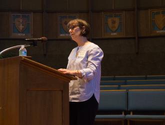 Women's Fund Chair Nancy Harter introduces Joyce Dudley